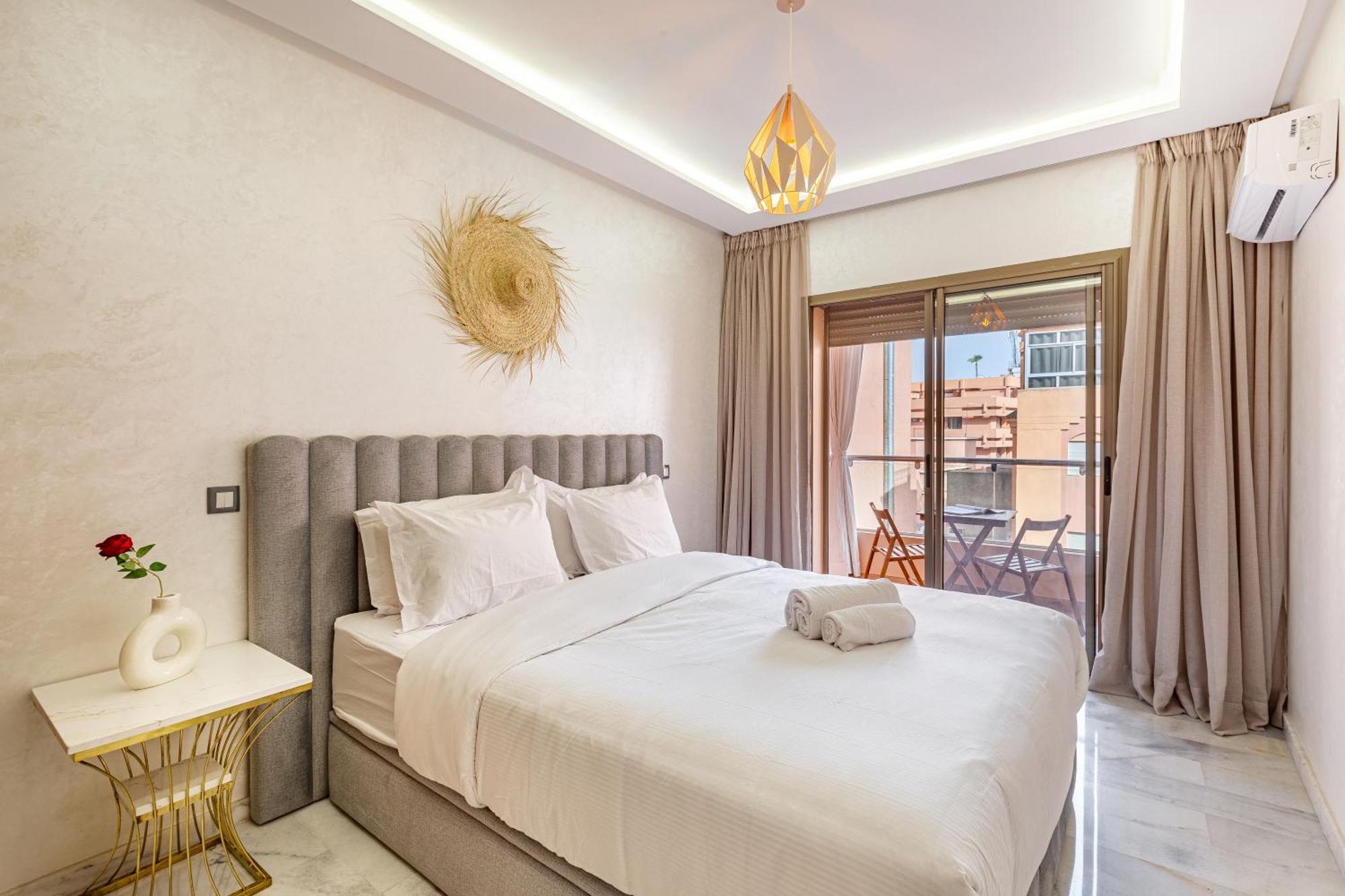 Appt Elegant Et Confort Dans Le Centre De Marrakech Marraquexe